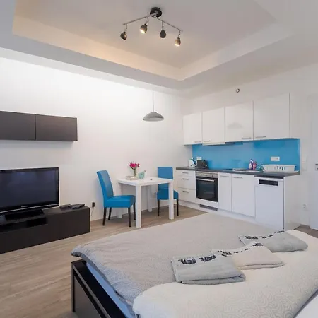 Bright Studio, 10Min Centre, Free Parking Prague Exterior photo